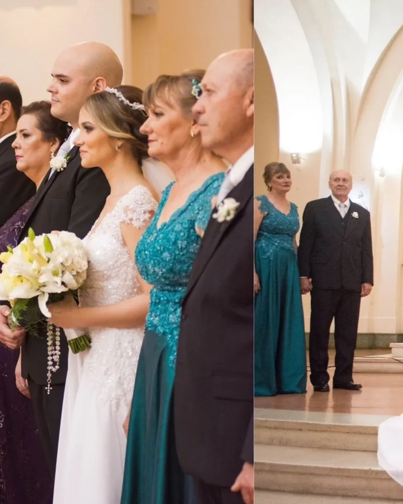 Novios frente al altar de una iglesia